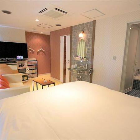 Hotel U Tokio Buitenkant foto